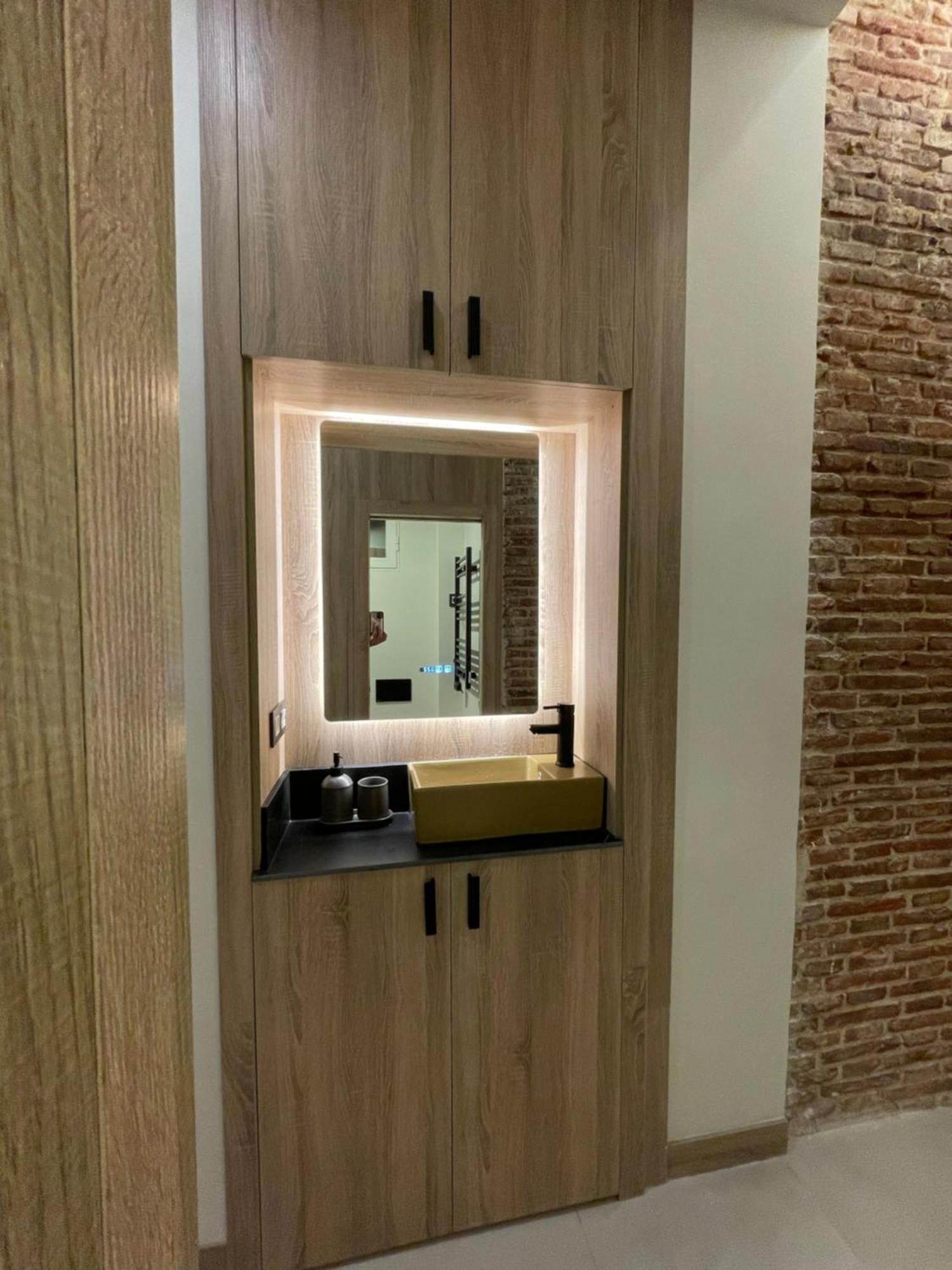 Apartamento Moderno En Edificio Historico 마드리드 외부 사진